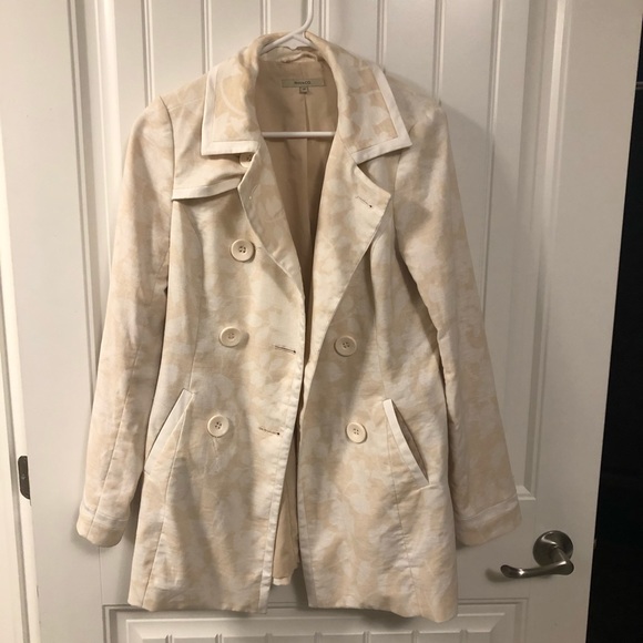 Jacket - Picture 2 of 7